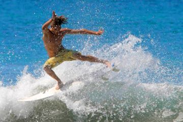 Surfing in Puntarenas Mal Pais Santa Teresa Playa Carmen